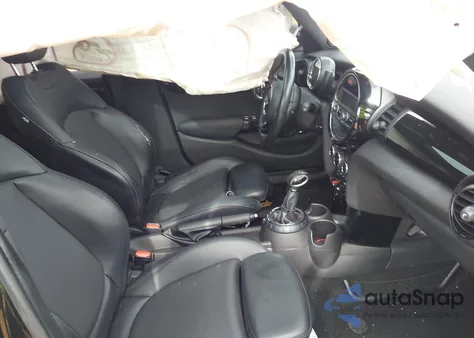 2015 Mini Hardtop Cooper z USA, uszkodzony, nr VIN WMWXS5C52FT826978